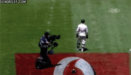 h1BBE10EA.gif