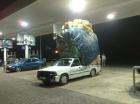 overloaded-bakkie2[1].jpg